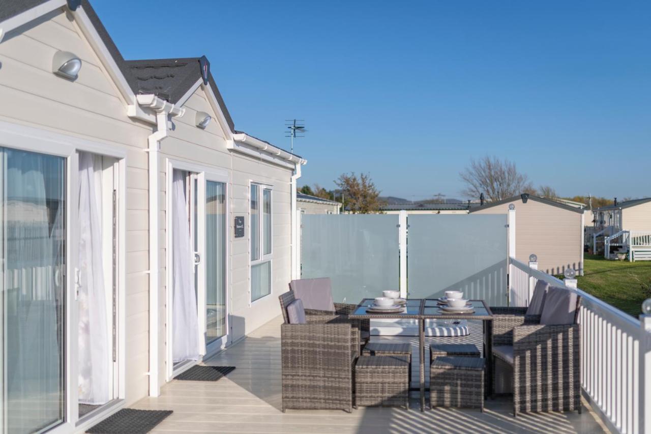 Marine Holiday Park Рил Екстериор снимка
