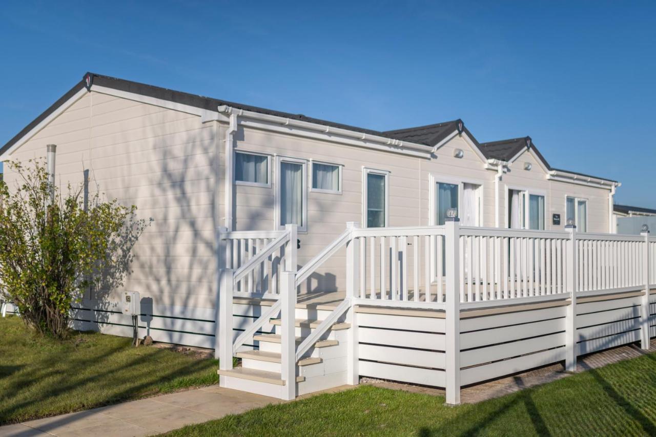 Marine Holiday Park Рил Екстериор снимка