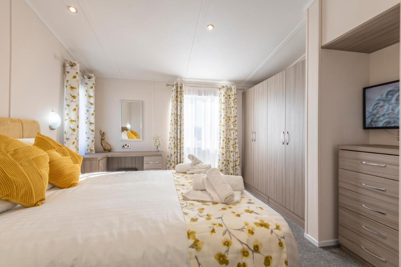 Marine Holiday Park Рил Екстериор снимка