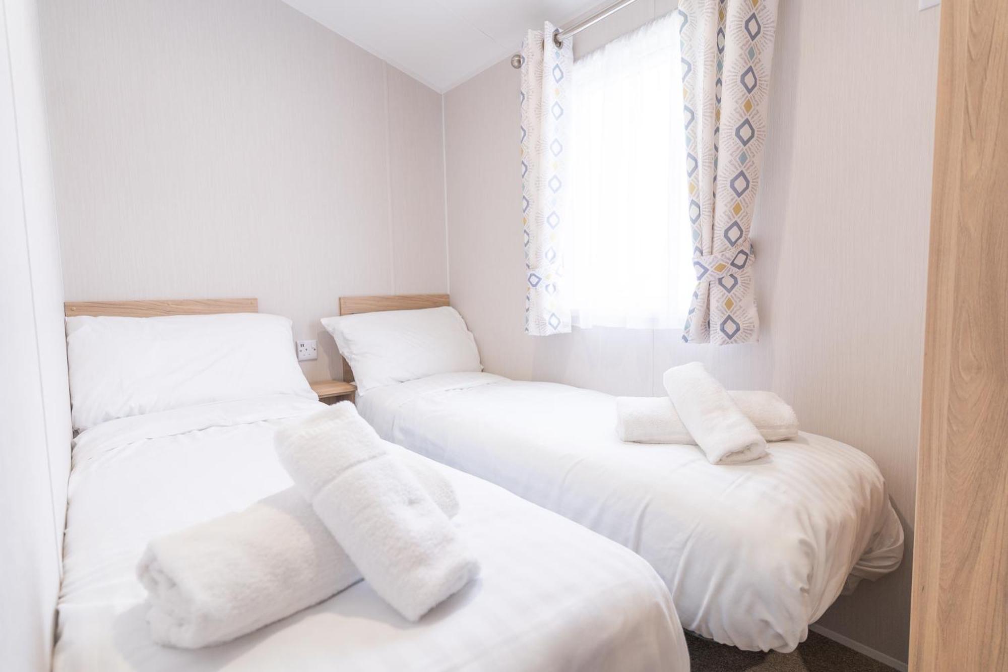 Marine Holiday Park Рил Екстериор снимка