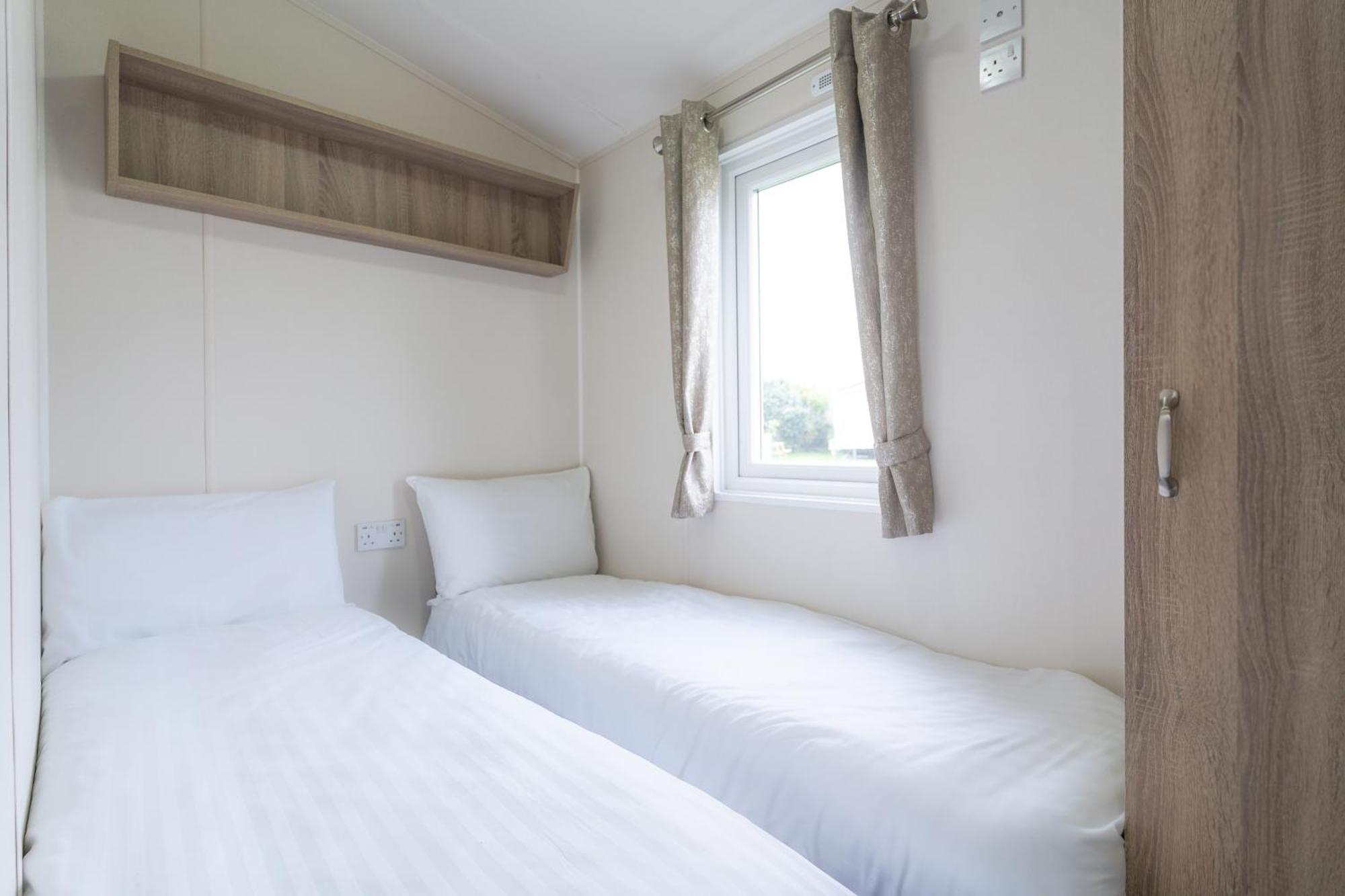 Marine Holiday Park Рил Екстериор снимка